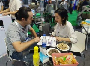 প্রদর্শনী শো 4